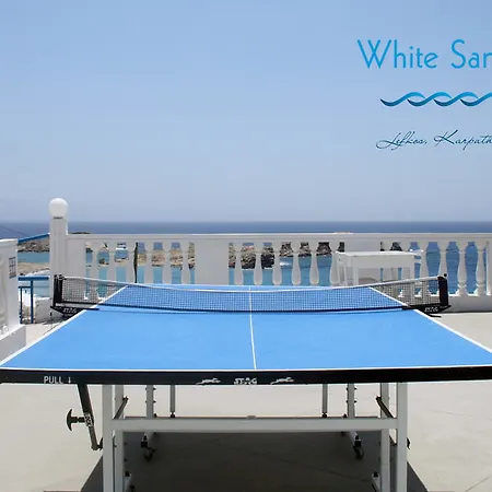 White Sands 3*