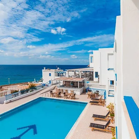 Hotel White Sands 3*